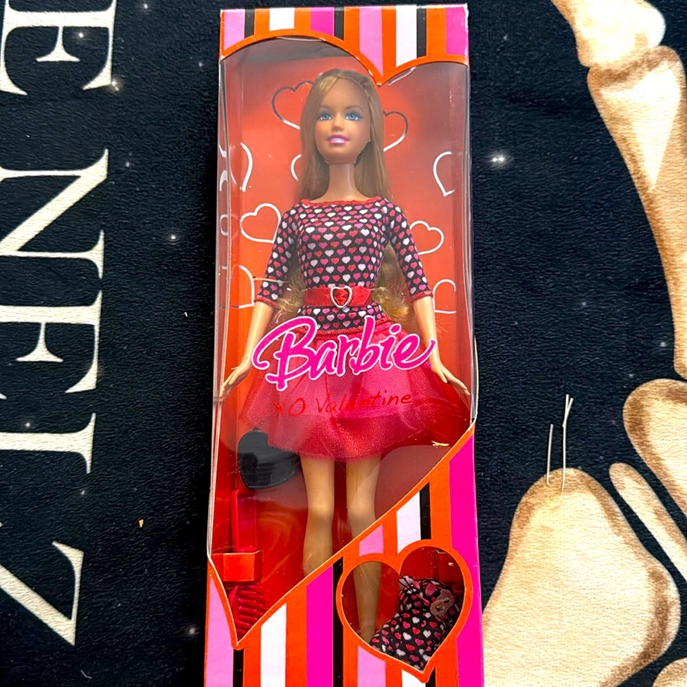 2007 Mattel valentines Barbie